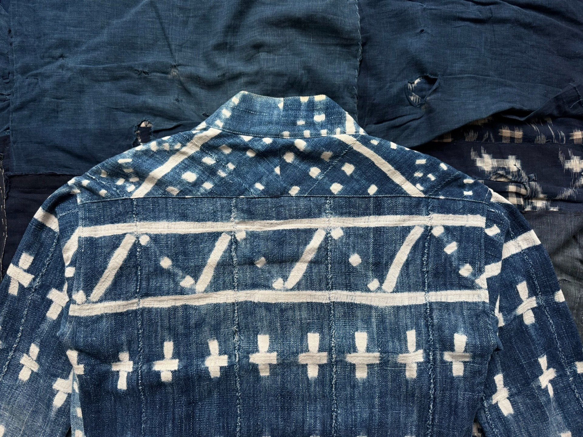 VISVIM LHAMO SHIRT INDIGO SPOT — label