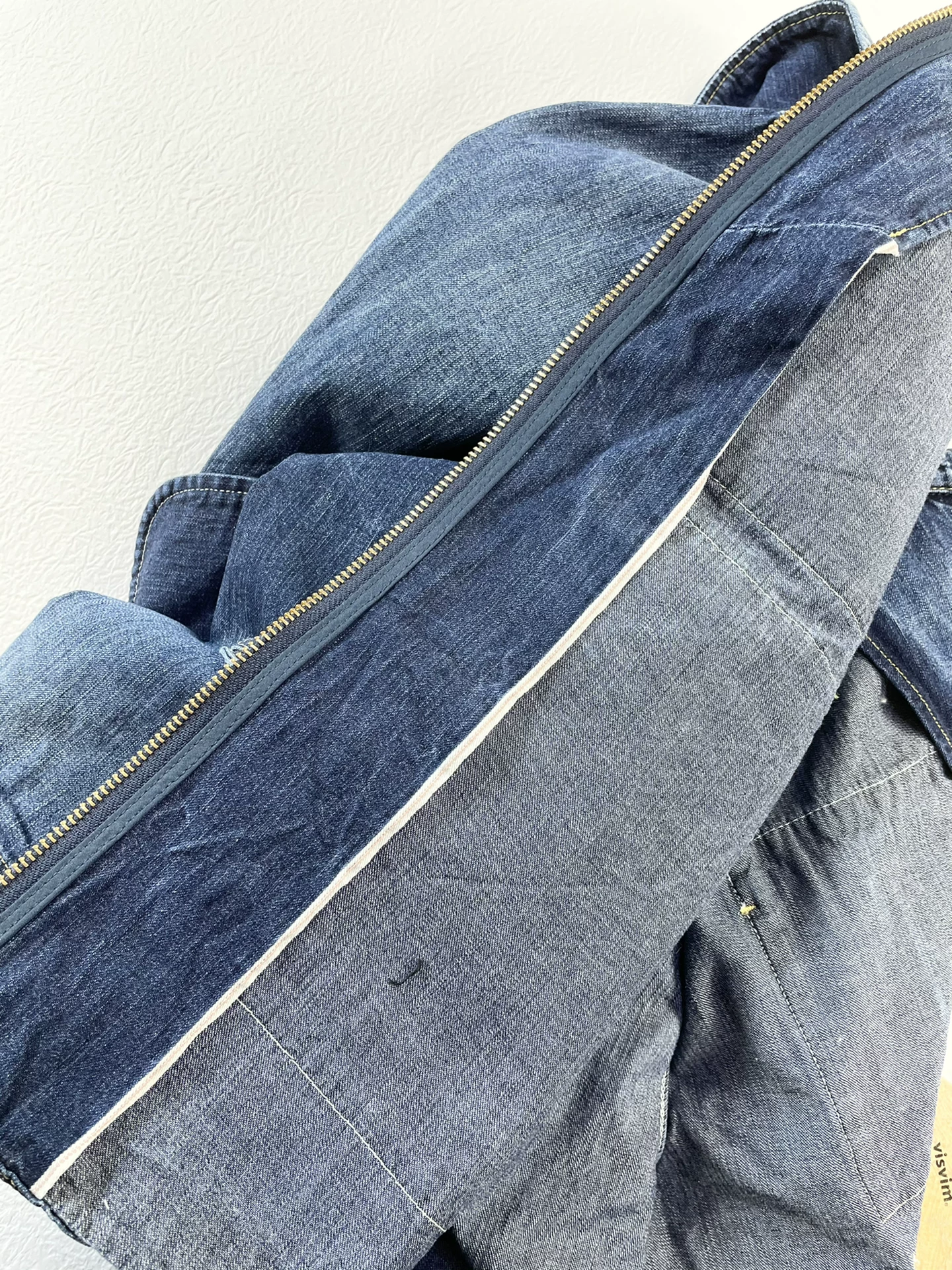 VISVIM ENFIELD HUNTING JKT — label