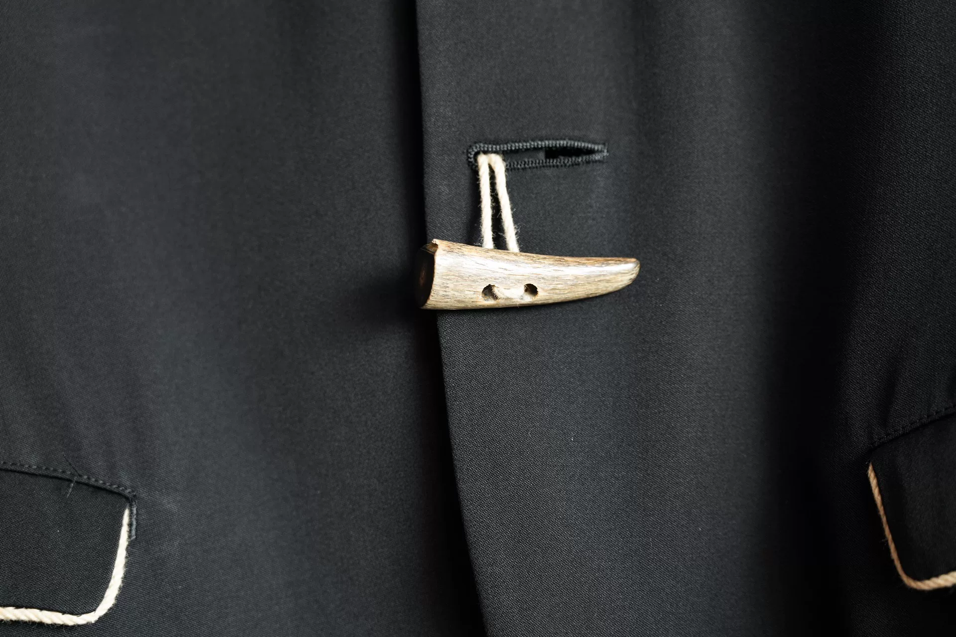 Yohji Yamamoto 87AW Horn Button Jacket — back