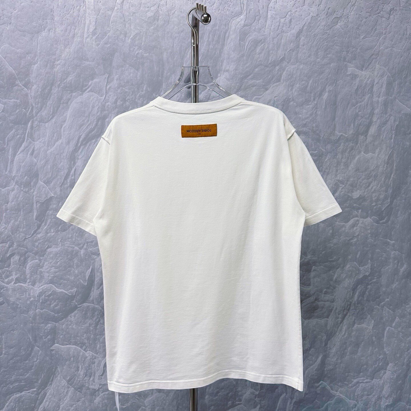 Louis Vuitton Graffiti Snow Mountain Embroidery Tee — back