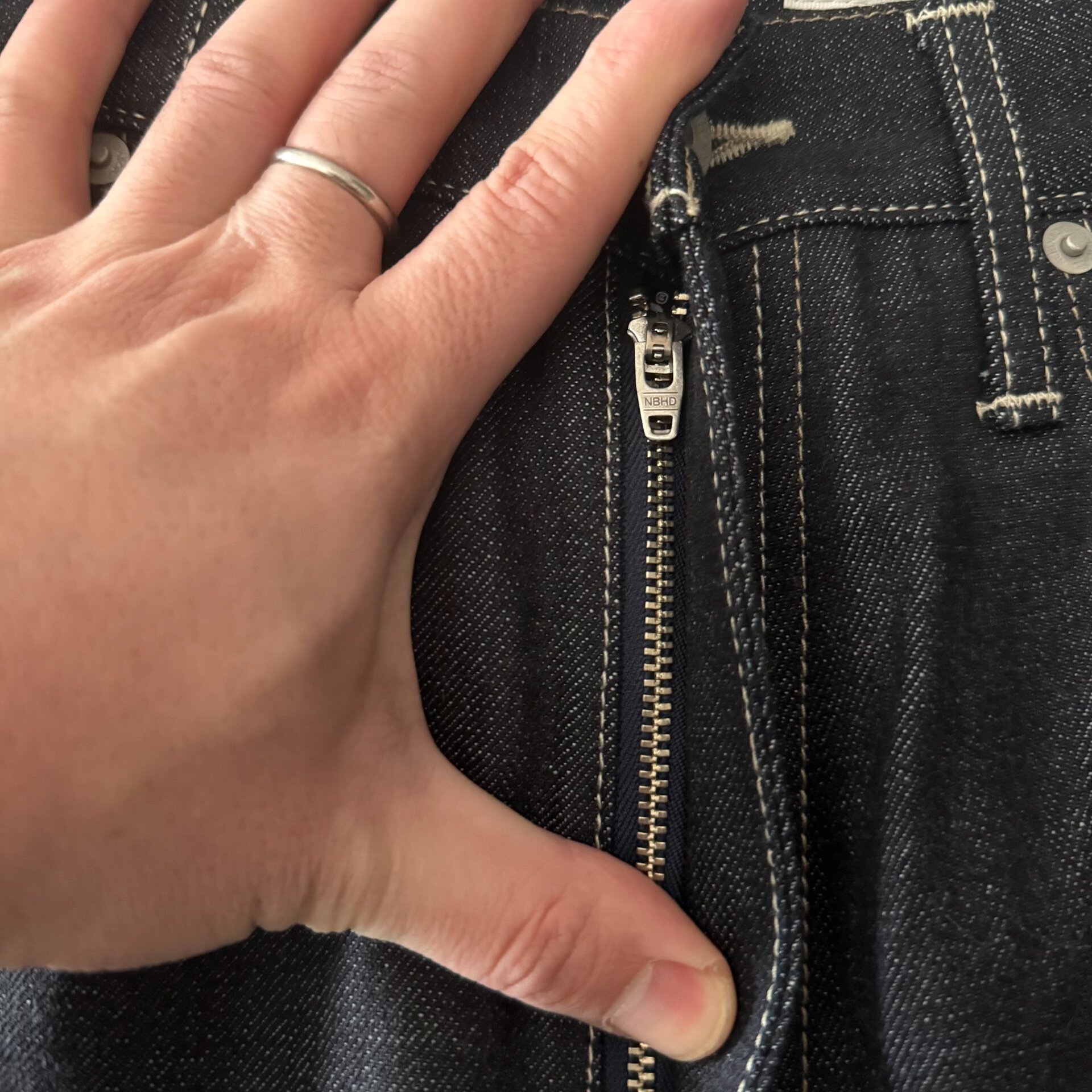 Neighborhood 24AW Basic Raw Denim Jeans — label
