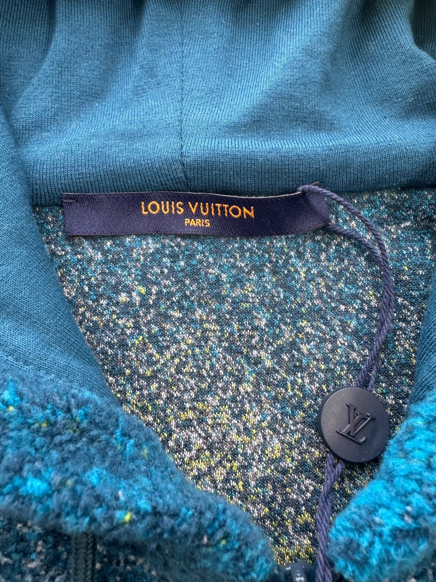 Louis Vuitton Blue Gradient Fleece Jacket — detail