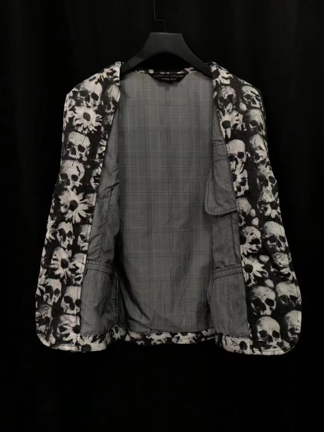 Comme des Garçons 2011SS Skull Shirt — label