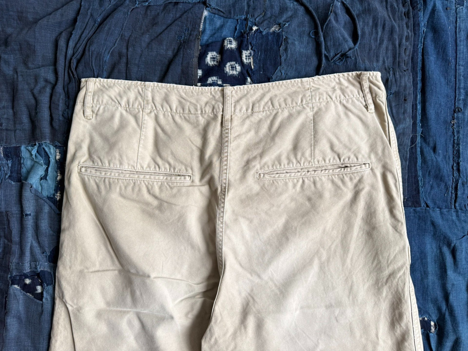 VISVIM 25SS EX WIDE CHINO PANTS — label