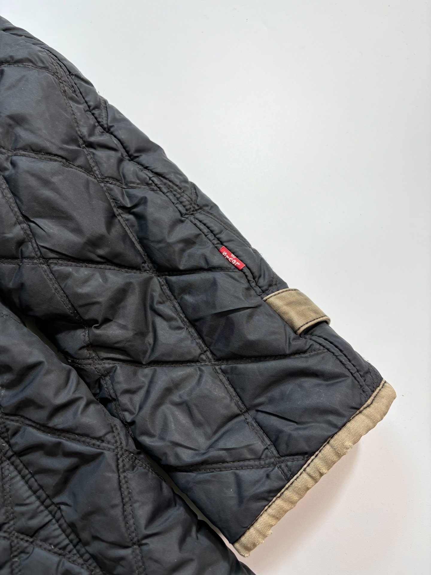 Levi's Black Quilted Jacket — back