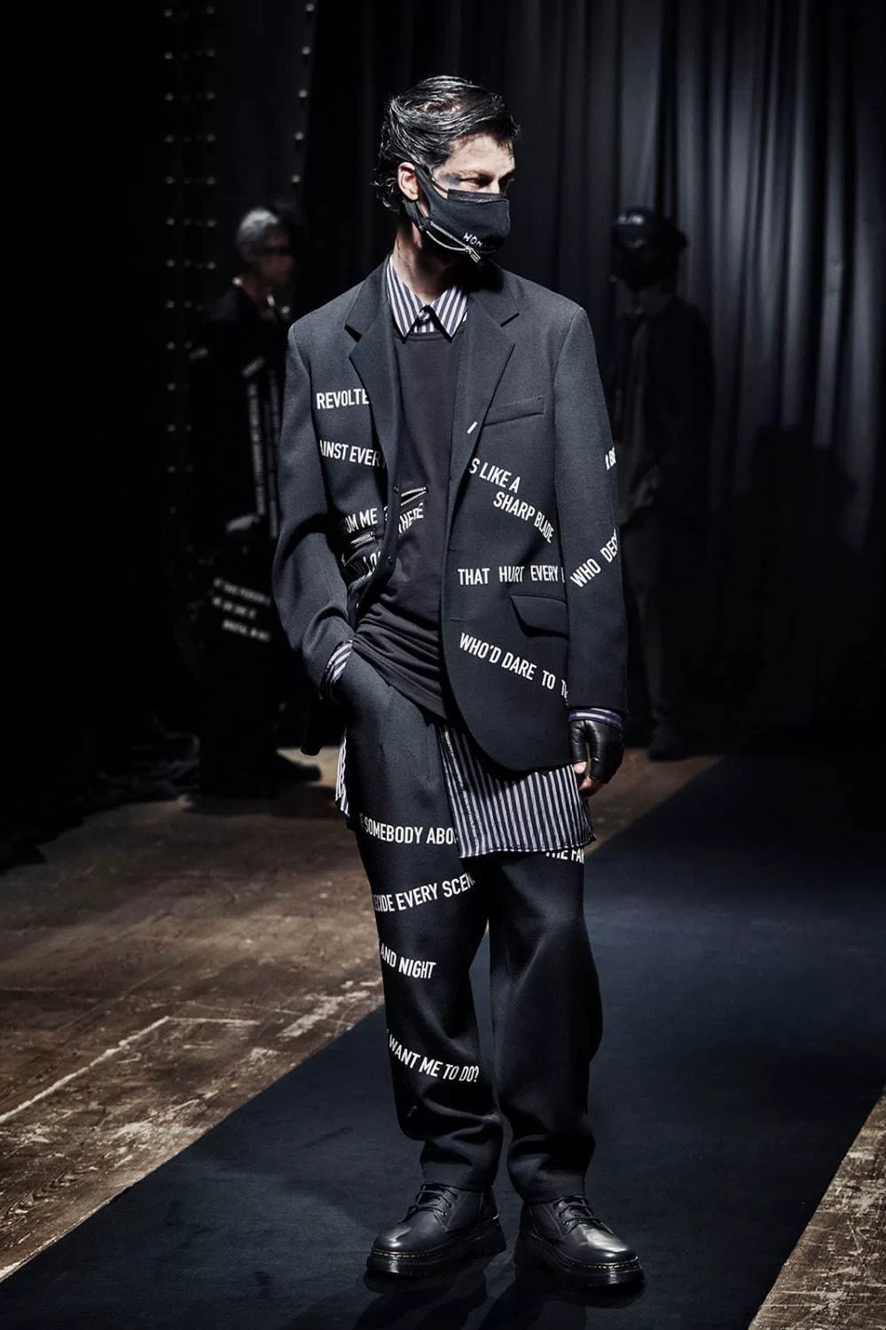 Yohji Yamamoto 21AW Text Print Wide-Leg Pants — label