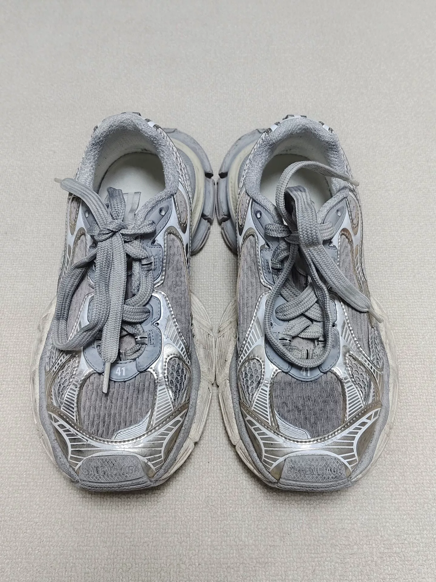 Balenciaga 3XL Low-Top Vintage Sneakers — front
