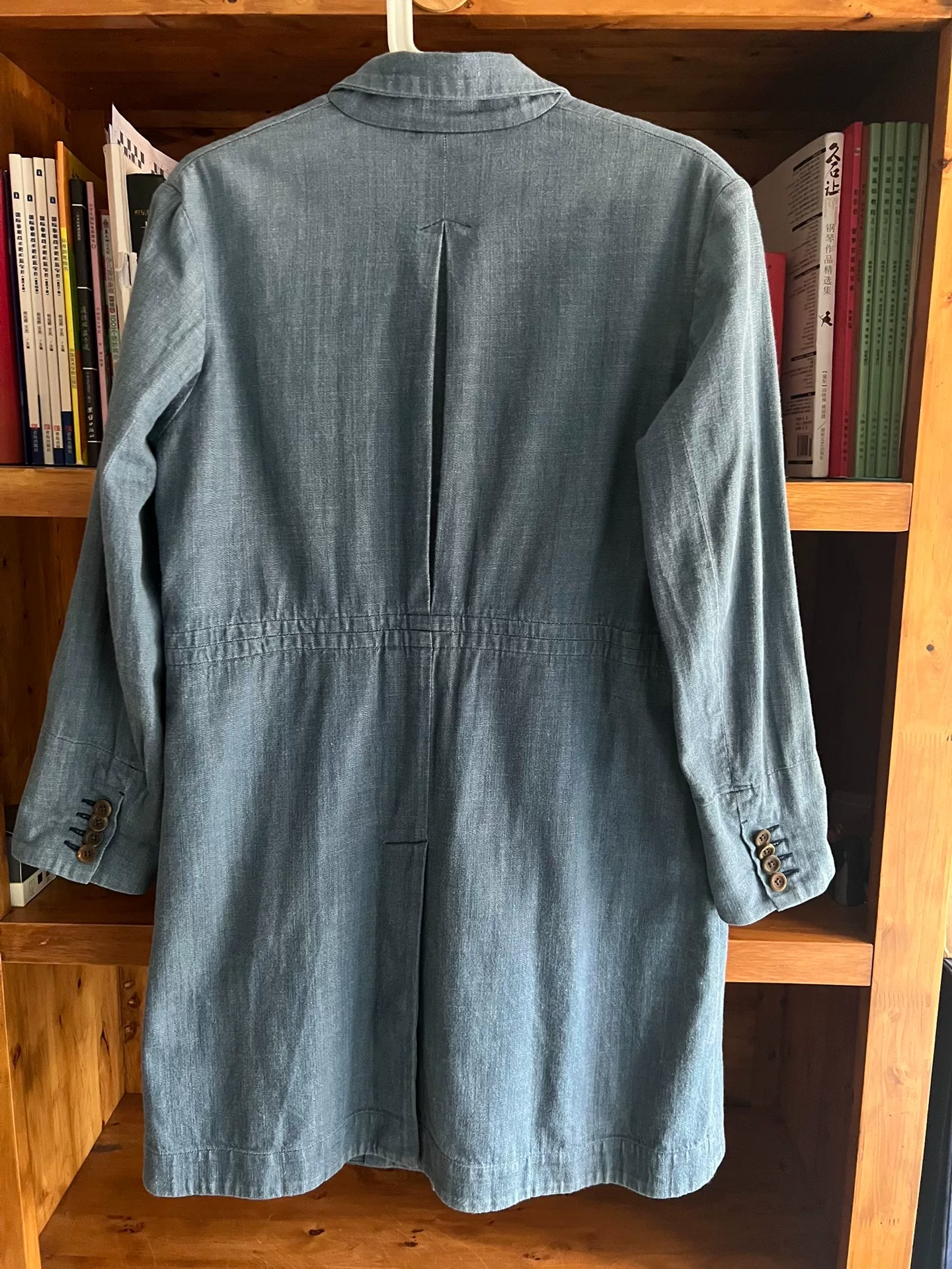 45R Indigo Denim Trench Coat — label
