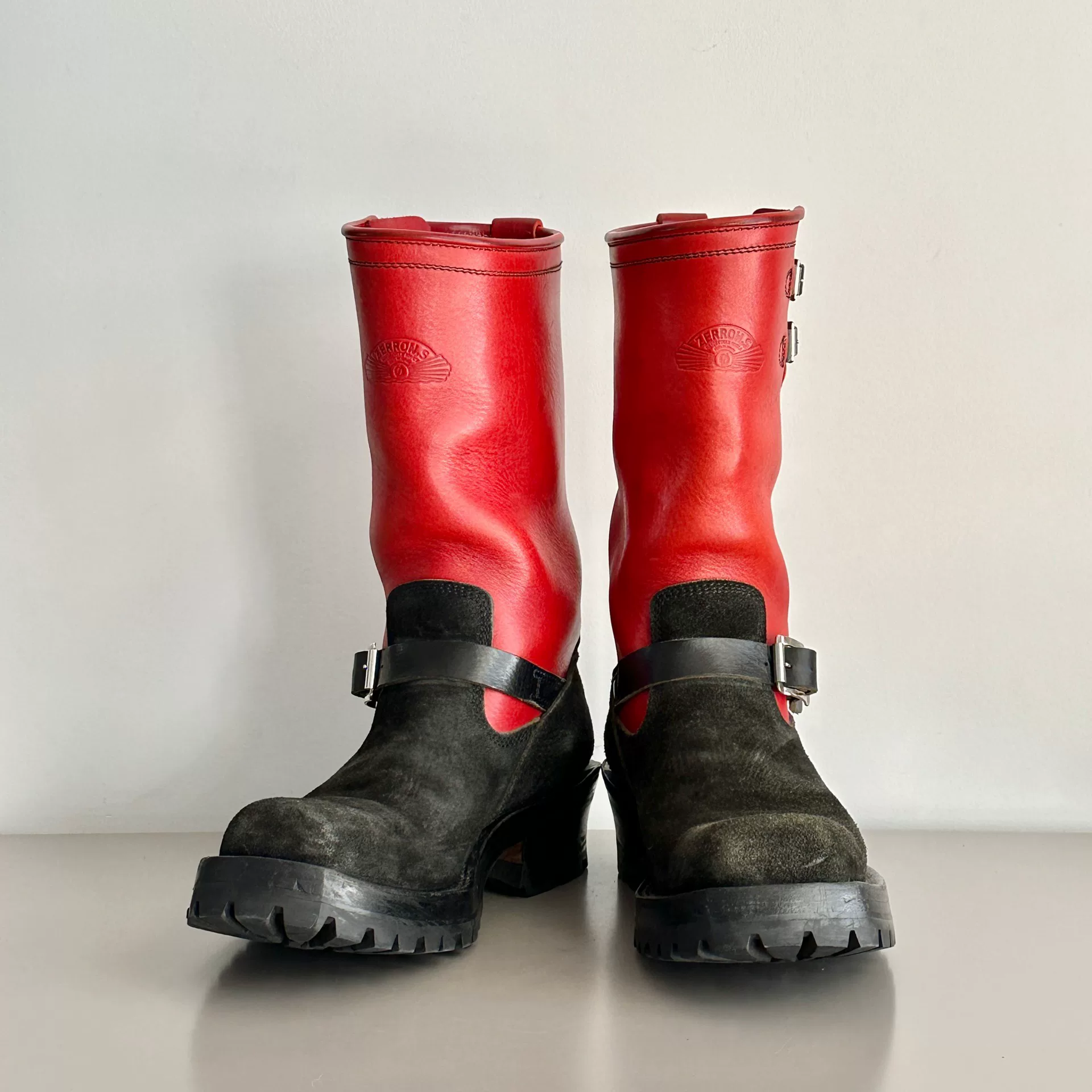 Zerrows Engineer Boots Square Toe Size 9 — detail