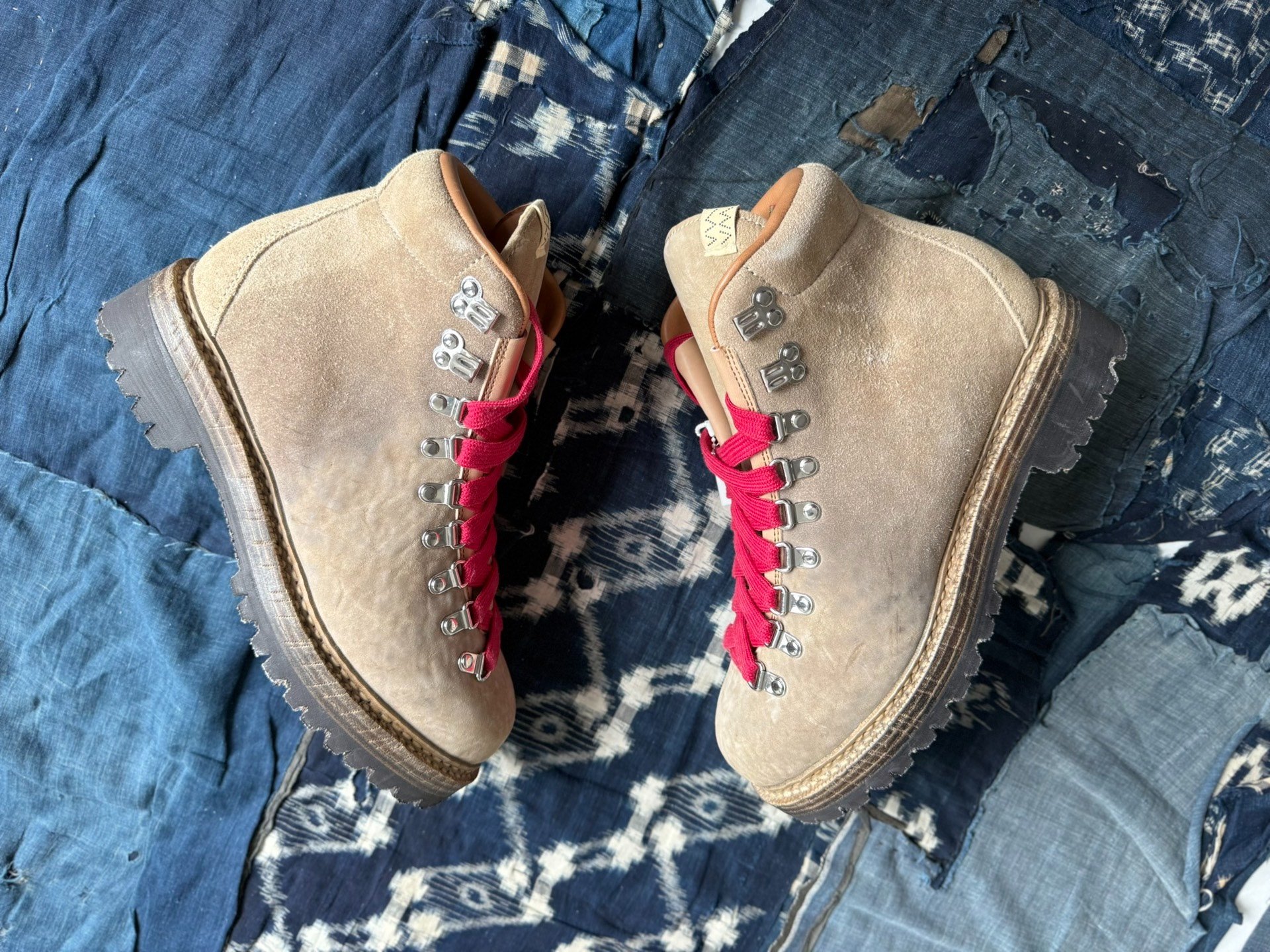 VISVIM 26SS WHYMPER Folk Hiking Boots — back