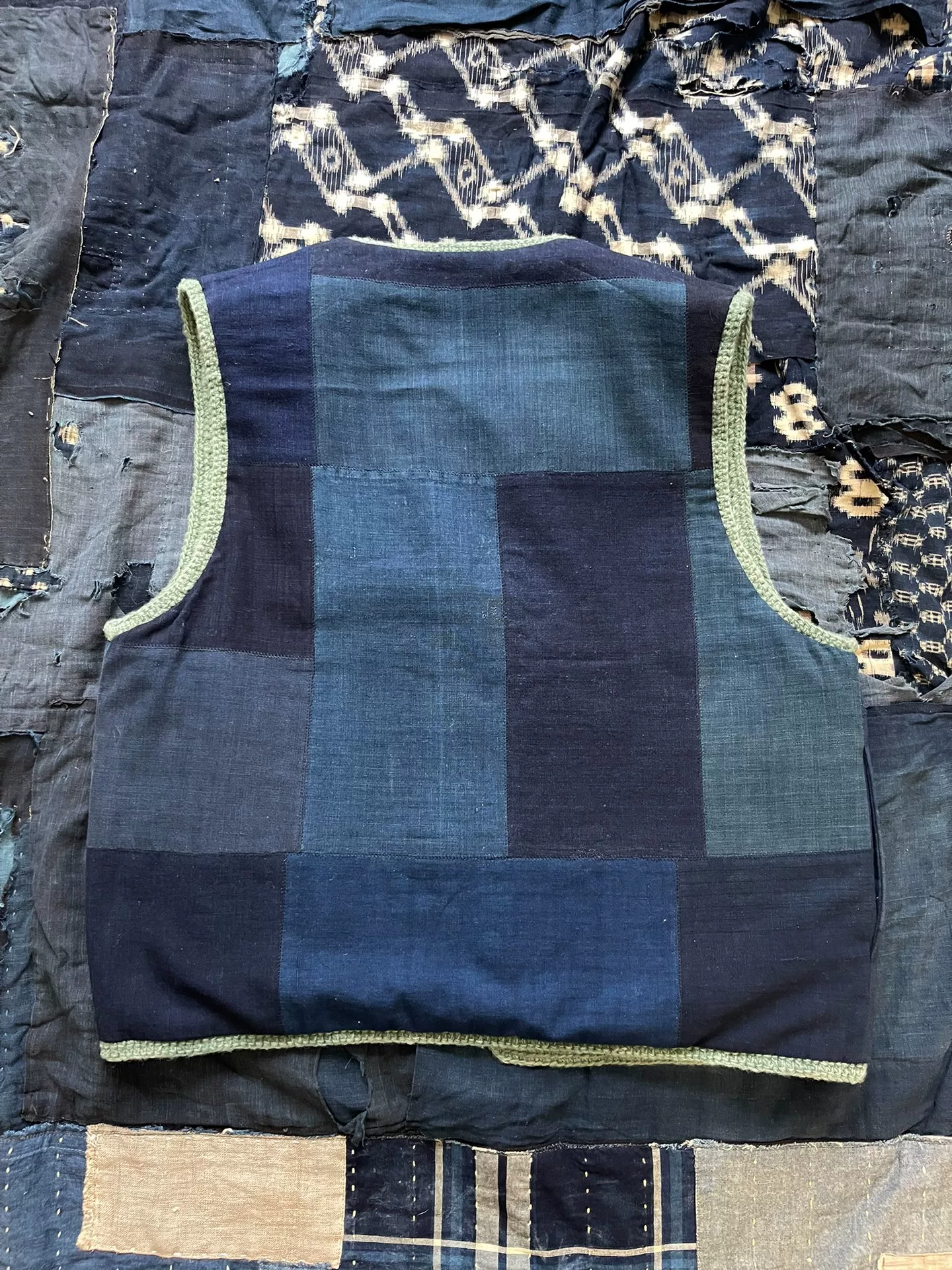Visvim 24AW Crochet Knit Vest — label