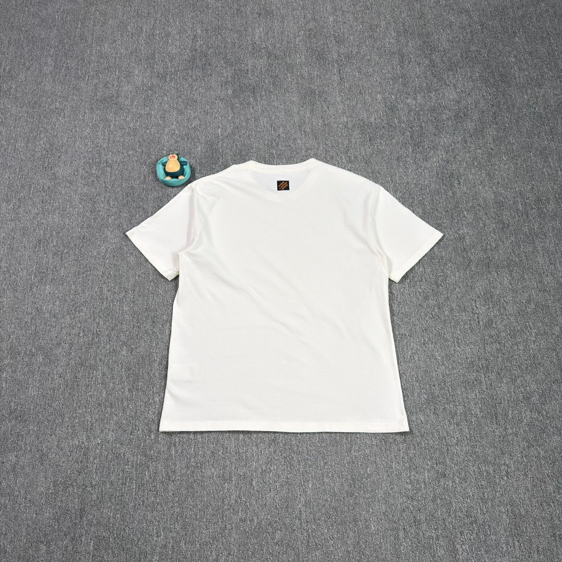 LV Sequin Large Logo Short-Sleeve T-Shirt — front