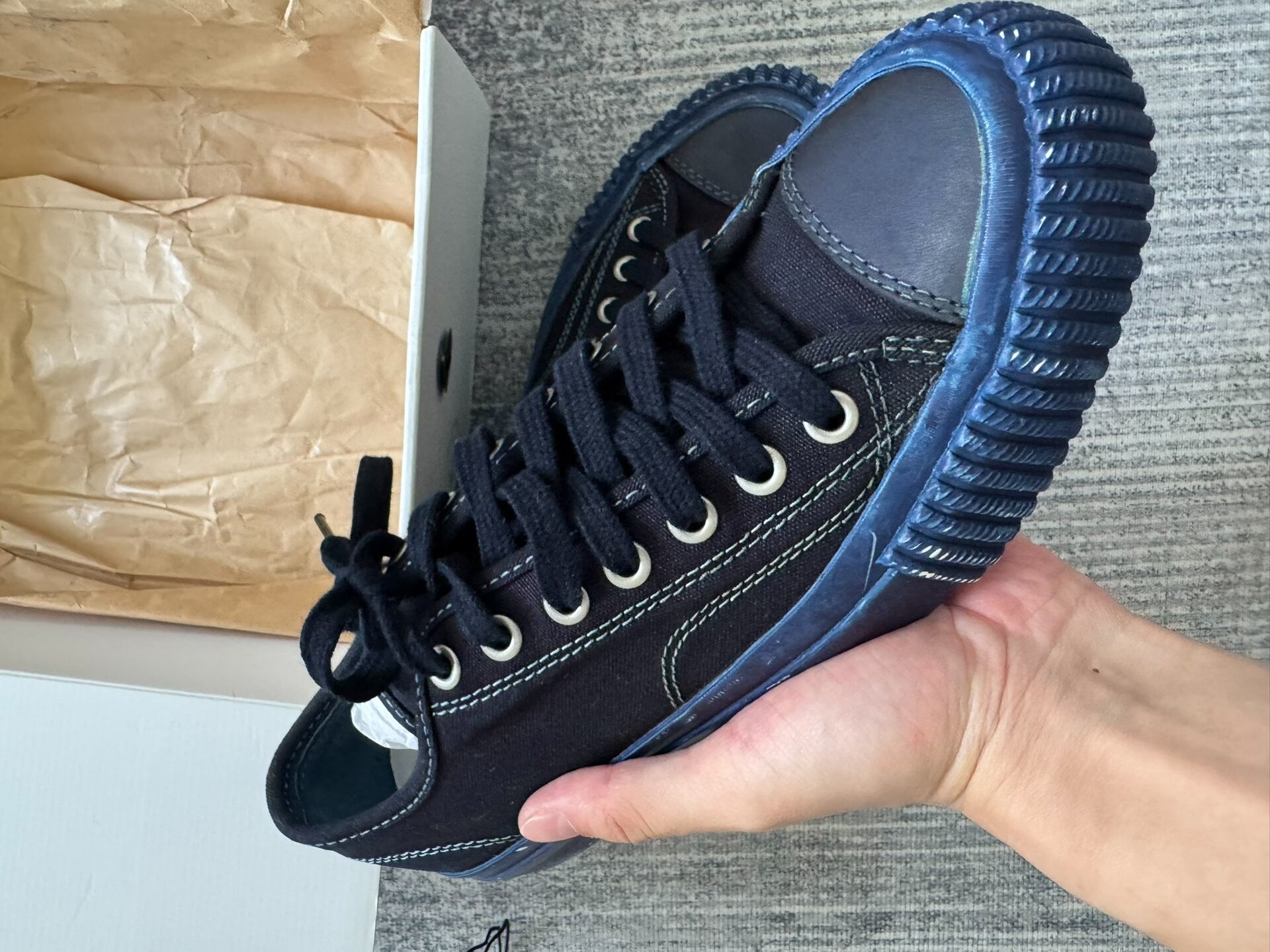 VISVIM 23SS SKAGWAY HI CANVAS — front