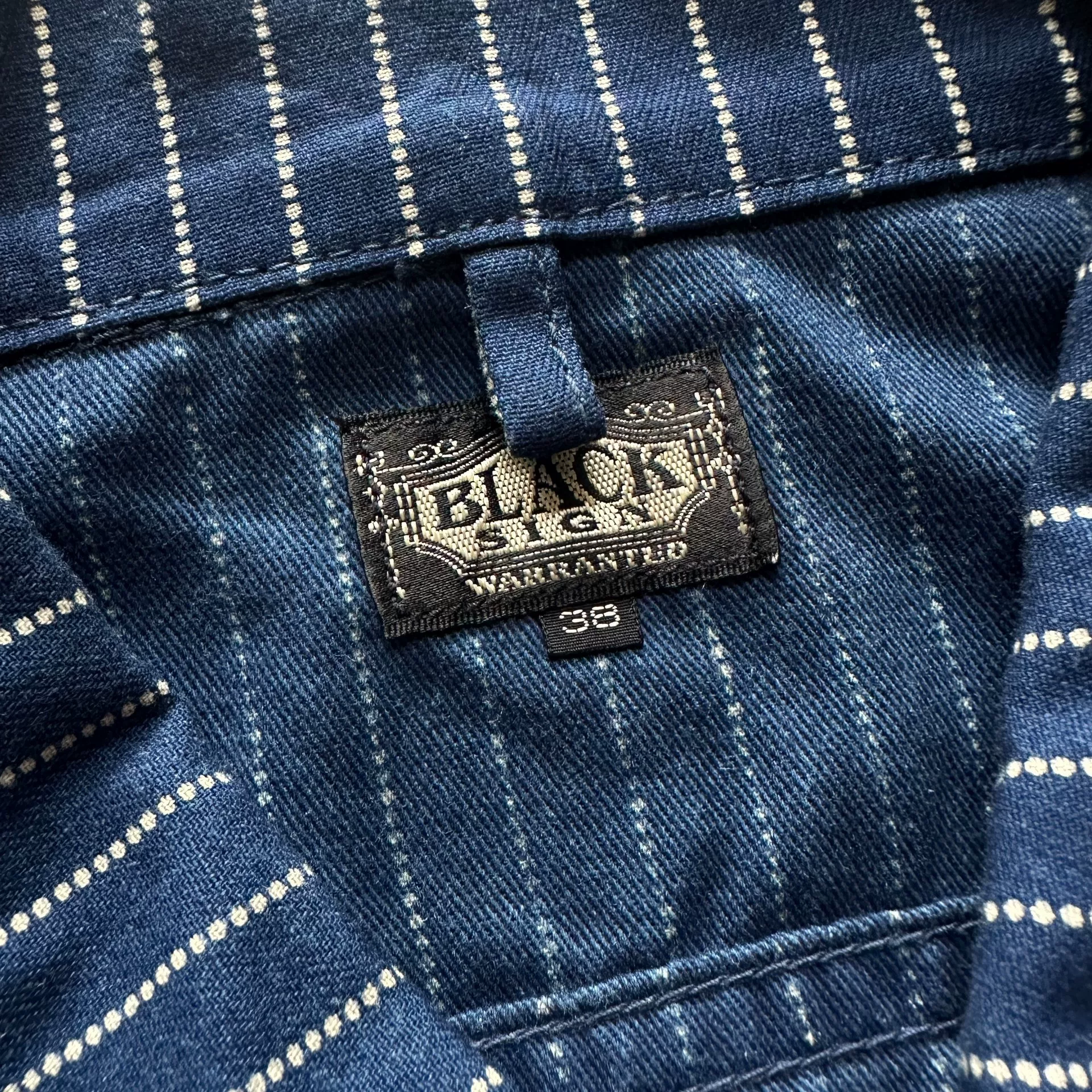Black Sign Discharge Print Short Jacket — front