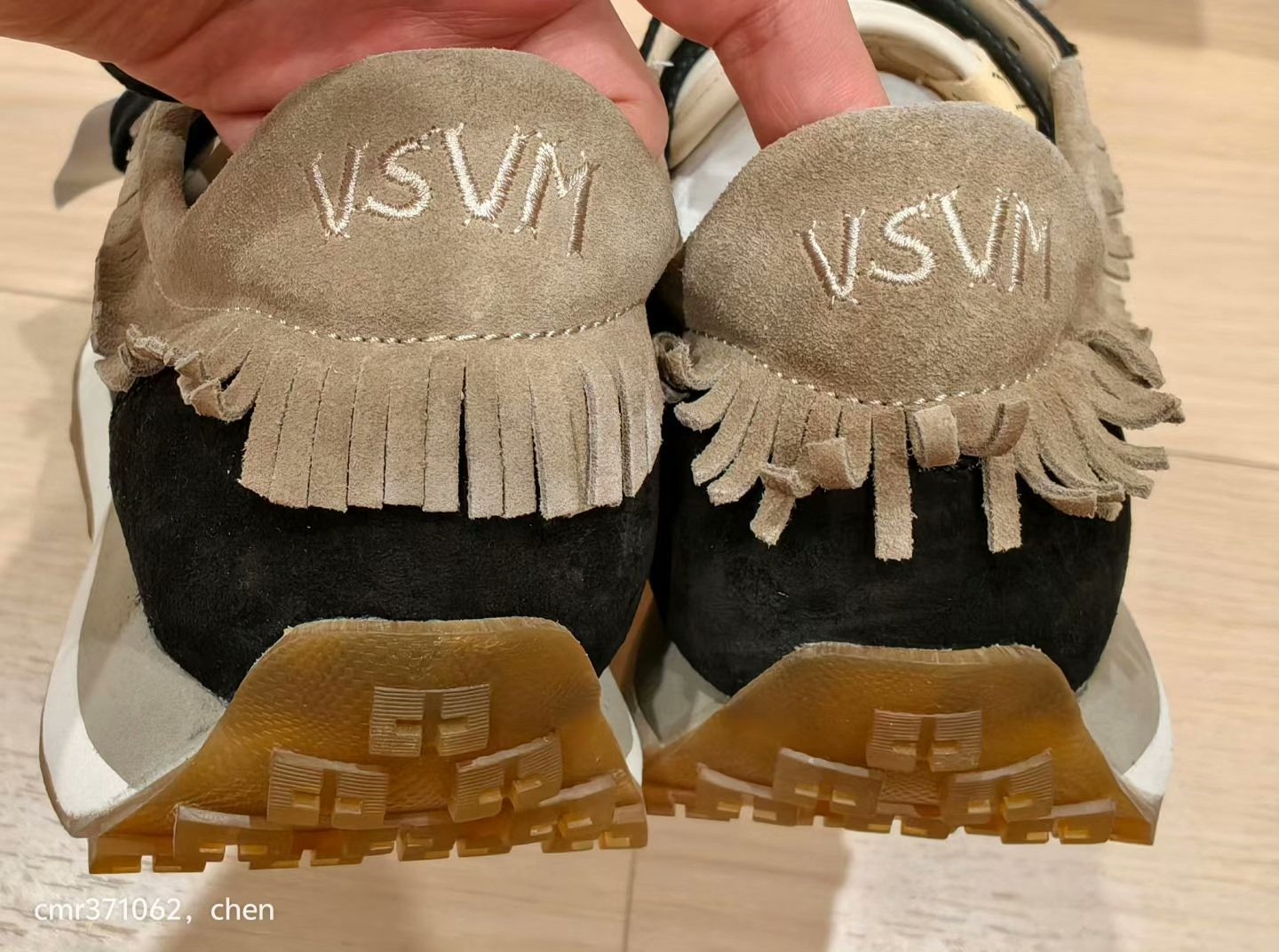 VISVIM 23AW WALPI RUNNER — label