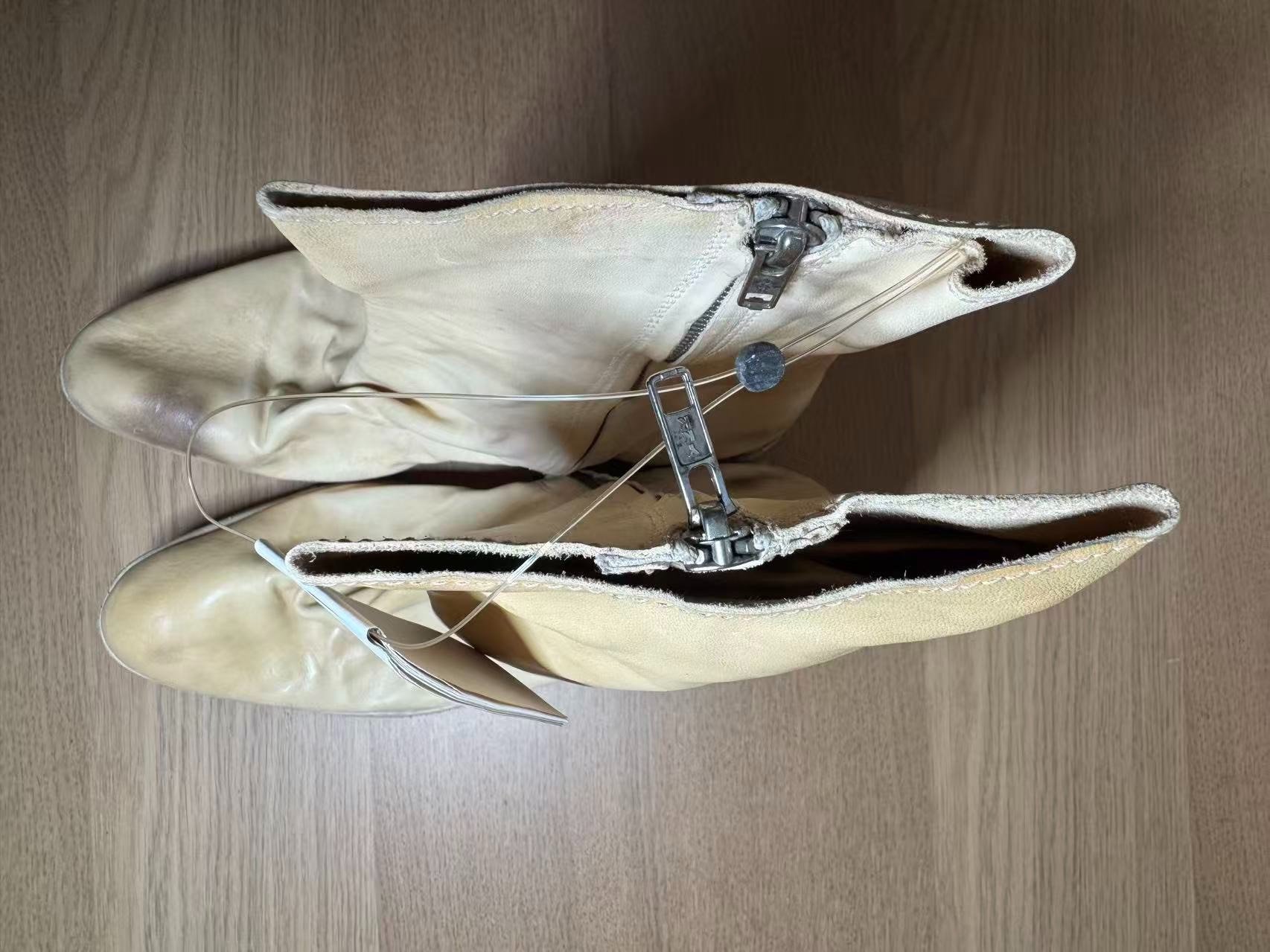 CCP Seamless Beige Leather Boots