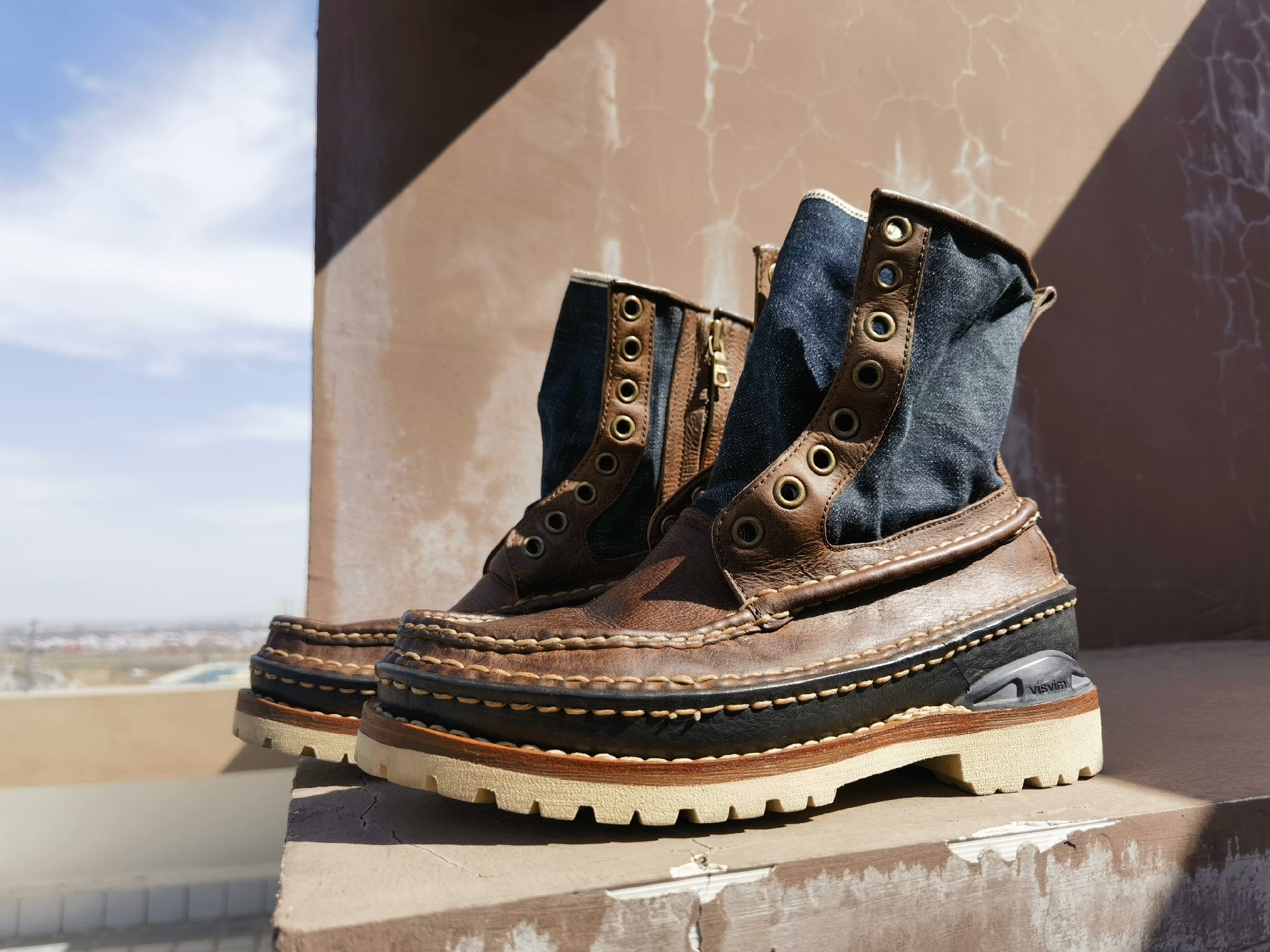 Visvim Grizzly Boots Isetan Limited — back