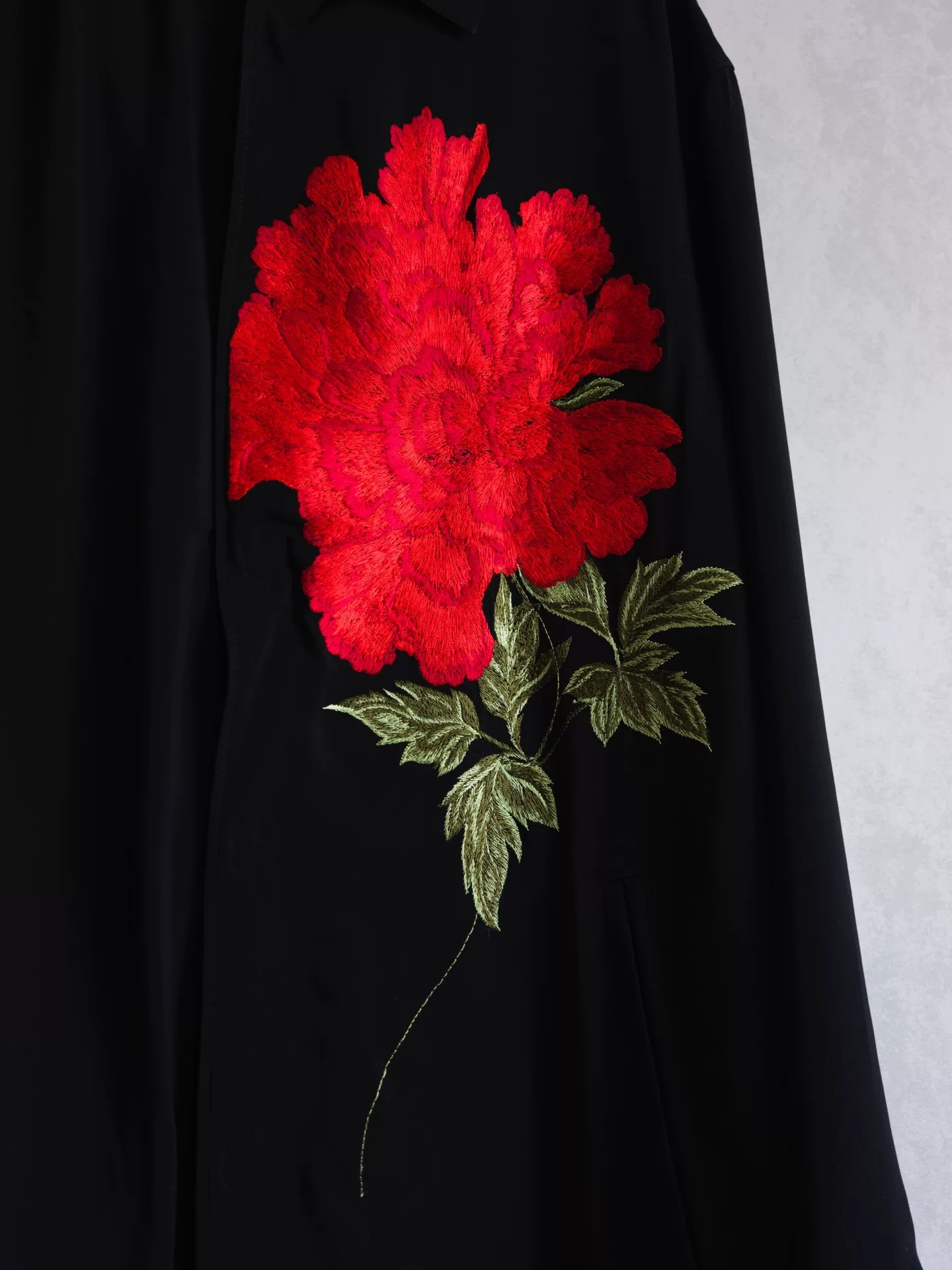 Yohji Yamamoto 96SS Peony Coat — detail