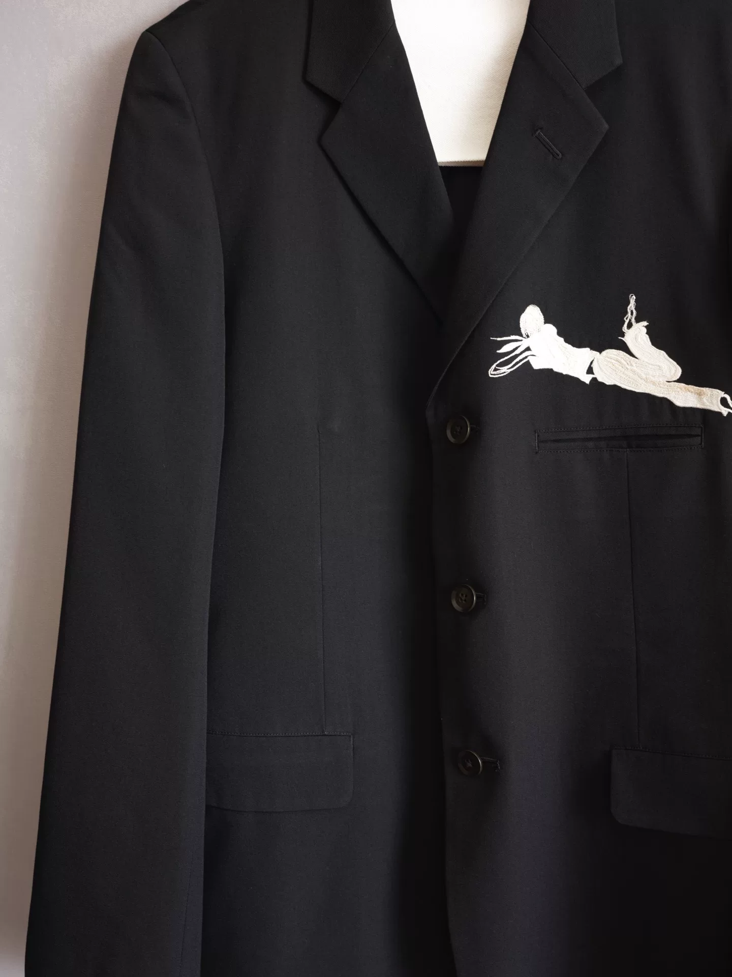 Yohji Yamamoto 02SS Embroidered Jacket — label
