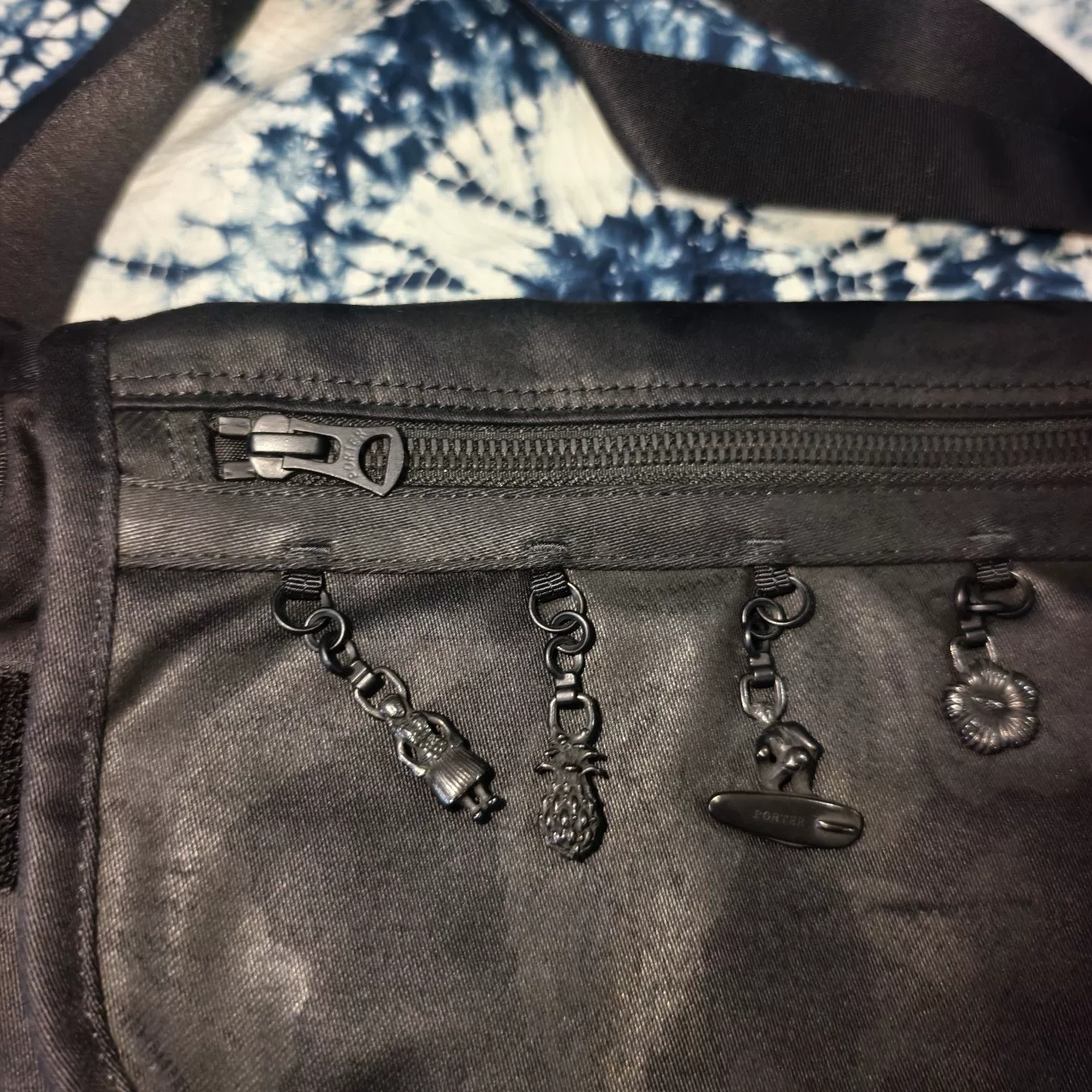 Porter Hawaii Crossbody Bag — detail