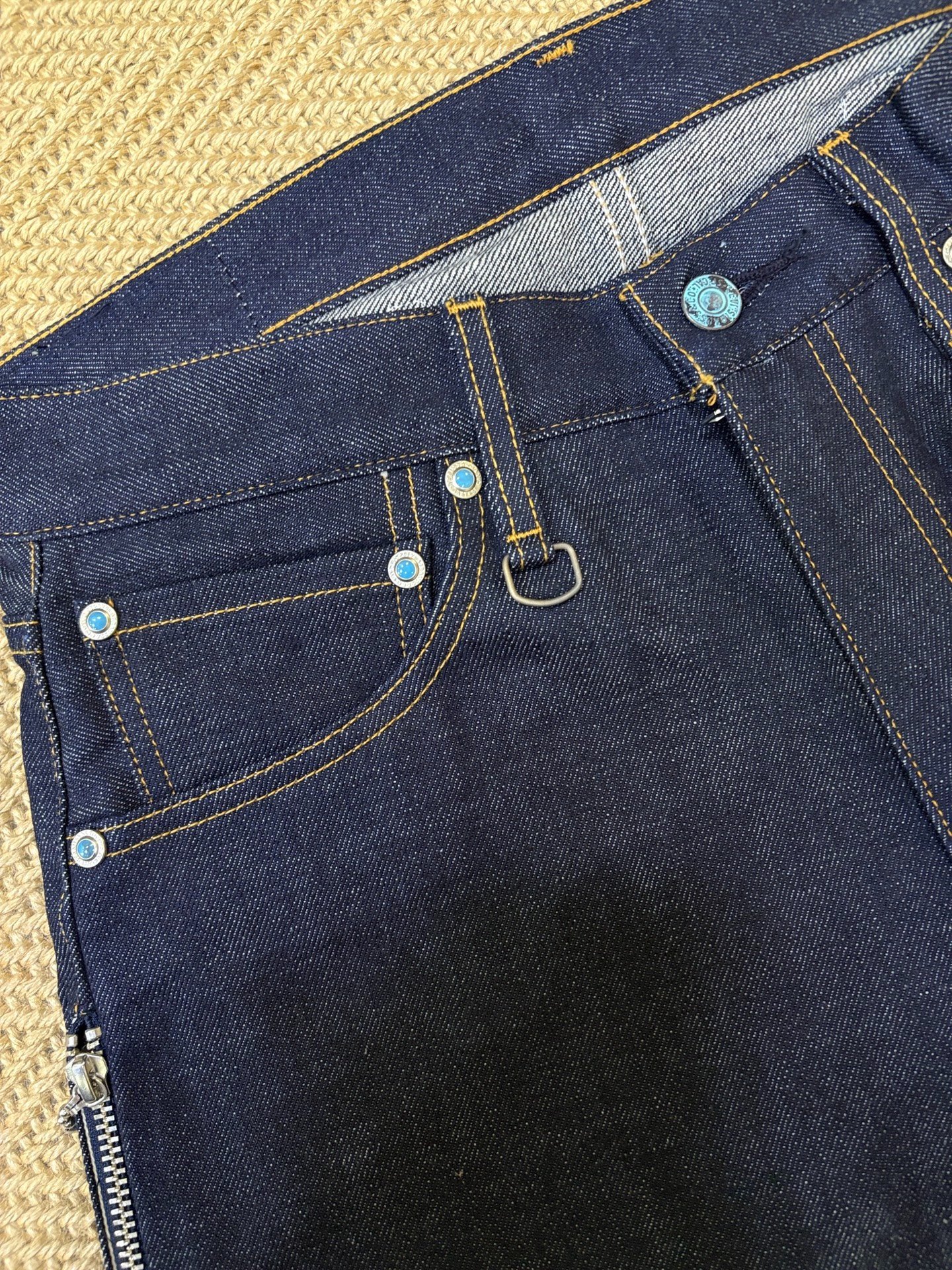 Levi's Fenom Turquoise Heavy Raw Jeans — label
