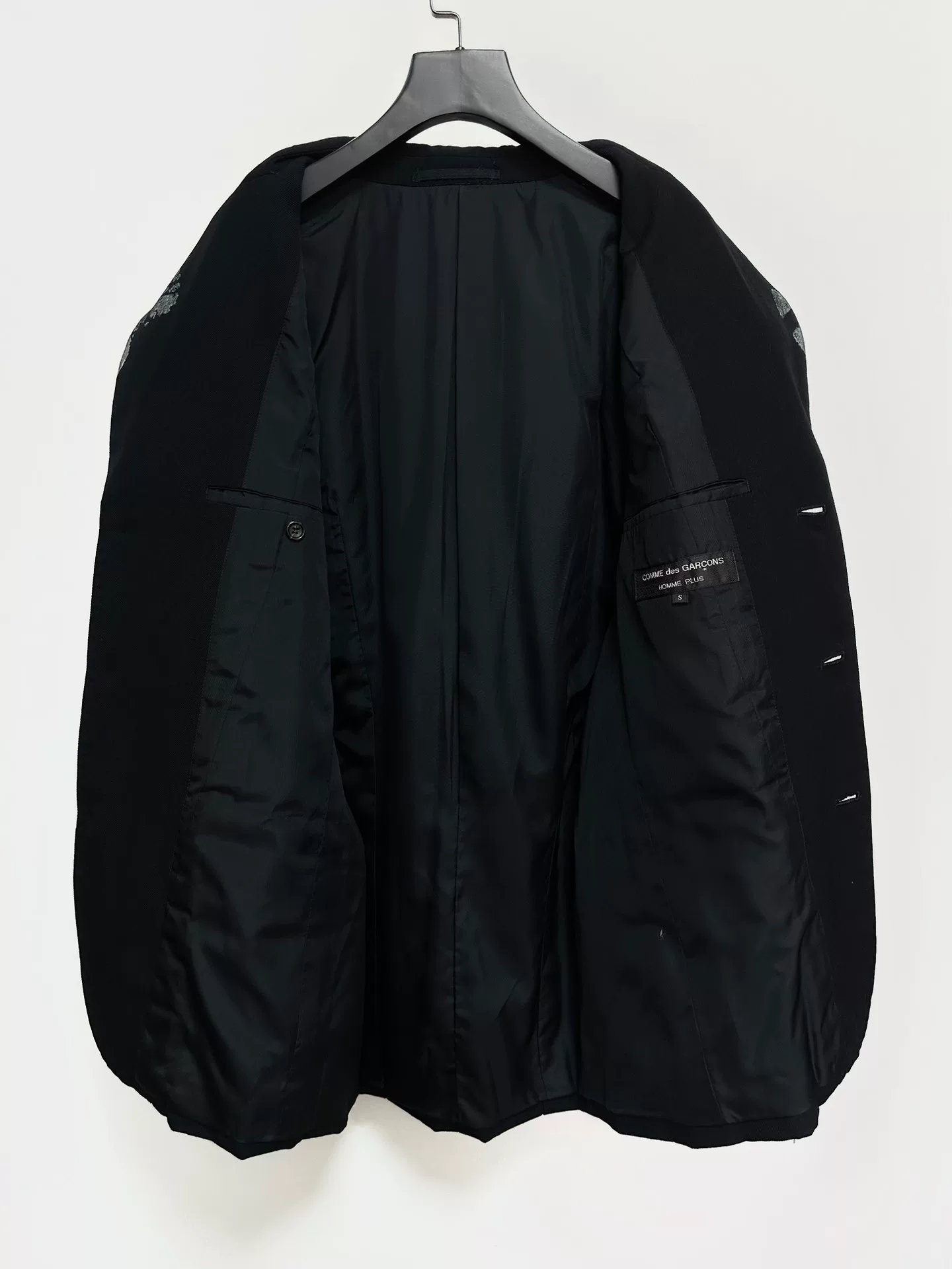 Comme des Garçons 95AW Sleep Number Vest — front
