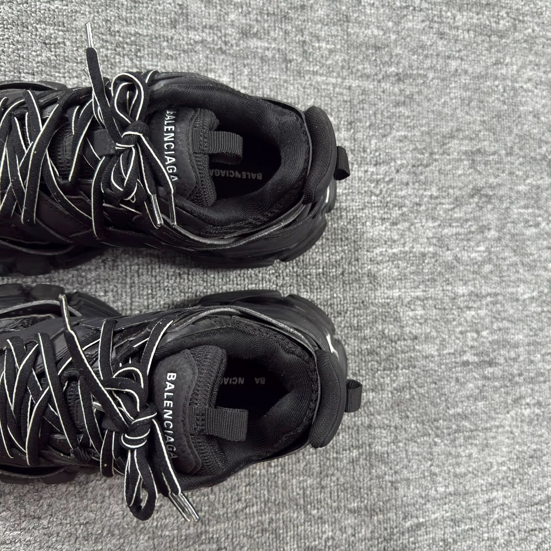 Balenciaga Track1.0 Black Sneakers — label