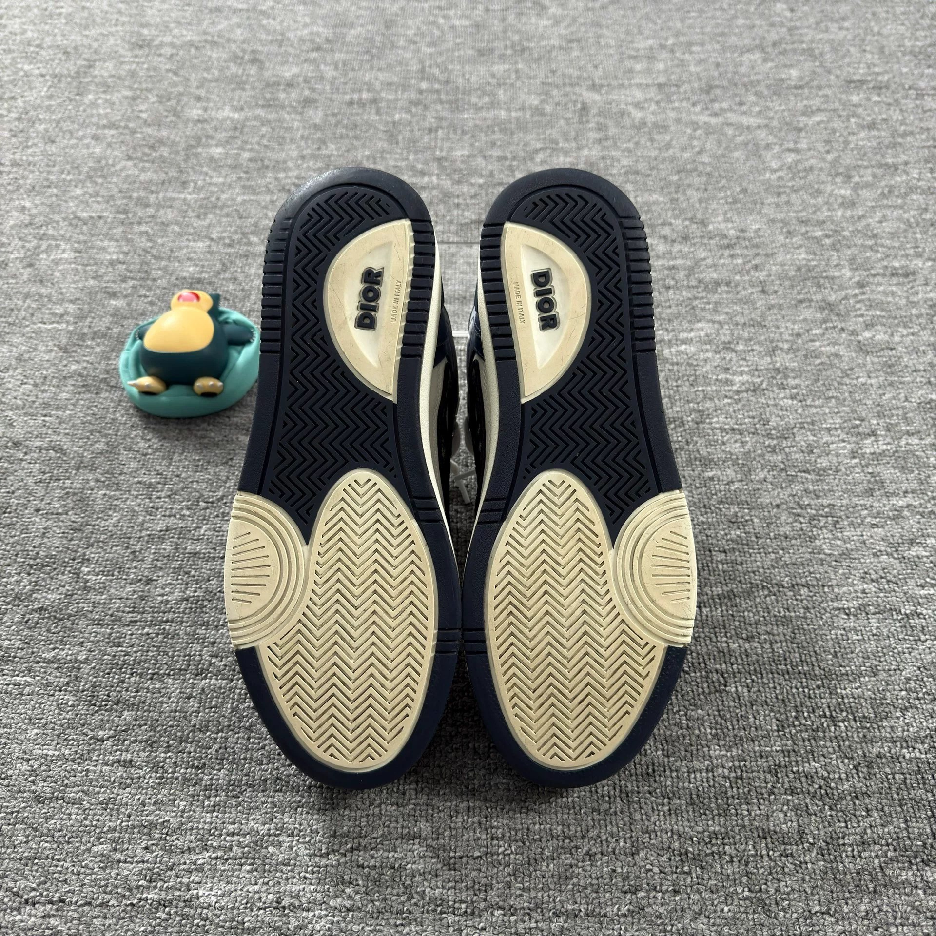 Dior B57 White Blue High-Top Casual Shoes — back